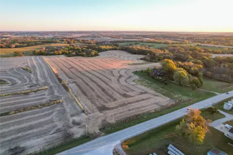 Versatile Land Near Indianola, Iowa