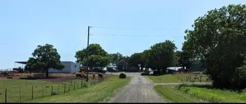 Mart, TX Farm/Ranch on Acres