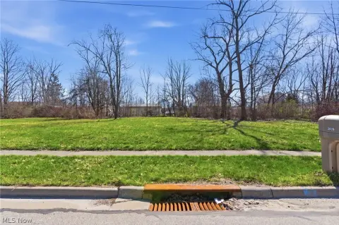 Land in Twinsburg, Ohio