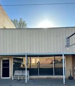 Downtown Watonga Commercial Building