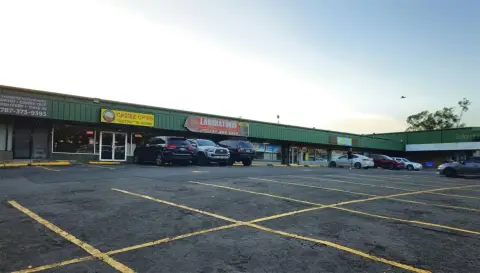Retail Space in Trujillo Alto