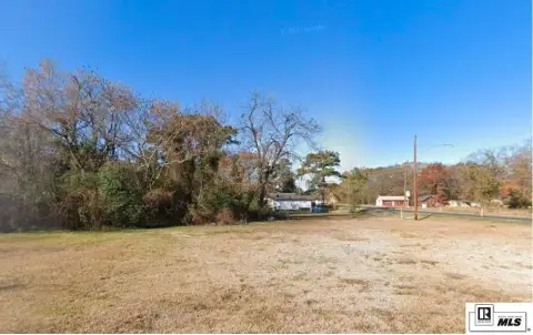 Corner Residential Lot with Flexibility
