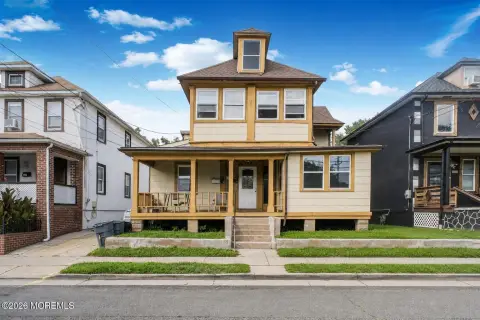 Triplex with Renovated Unit