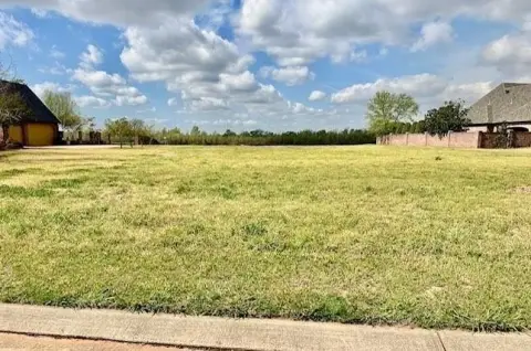 Waterfront Land in River Bluff