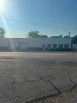 Automotive Repair Building with Bays
