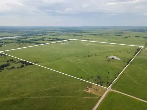 Native Grass Pasture with Ponds