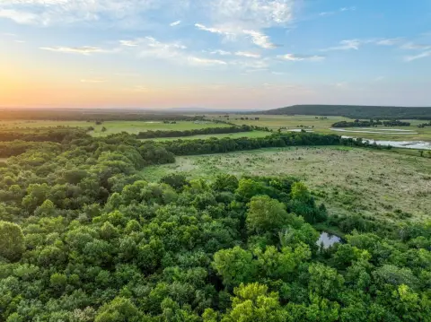 Recreation and Pasture Land Tract