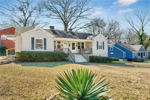 Marietta Duplex Near Downtown