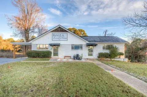 Minden Retail/Office Opportunity