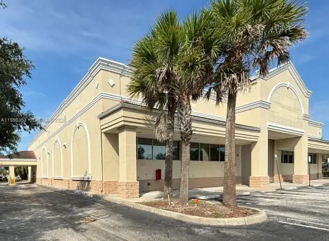 Free Standing Retail Space Available