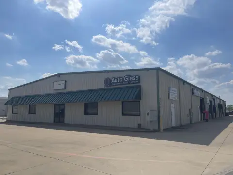 Multi-Tenant Industrial Warehouse
