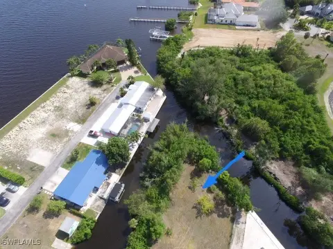 Waterfront Land in North Fort Myers