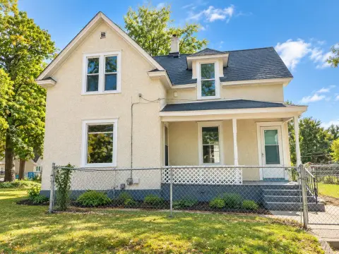 Two-Unit Up-and-Down Duplex