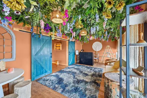 Massage Spa Suite with 8 Rooms