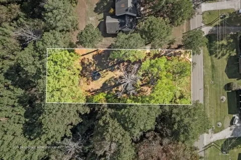 Residential Land in Jackson, MS