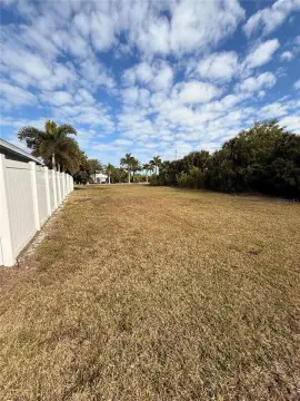 Triple Lot in St. James