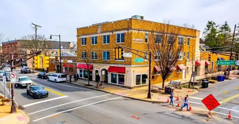 Highland Park Mixed-Use Investment