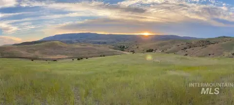 Sweet, ID Land Opportunity