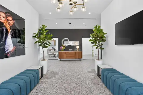 Salon Suites Near FIU College