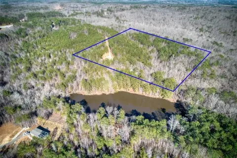 Residential Land in Dallas, GA