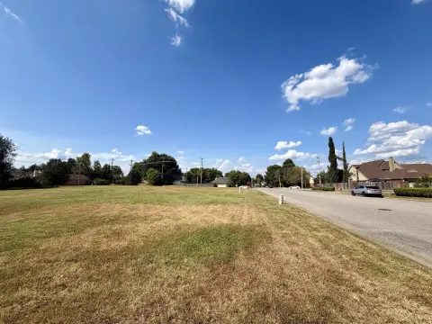 Commercial Land Parcel