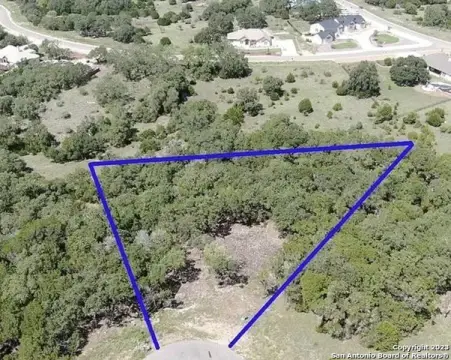 Vintage Oaks Acreage Homesite