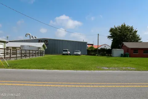 Community Commercial Land Lot