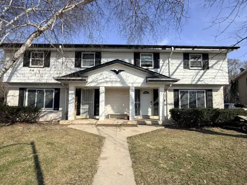 Milwaukee Duplex with Long-Term Leases
