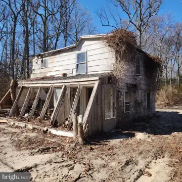 Land in Cedarville, New Jersey