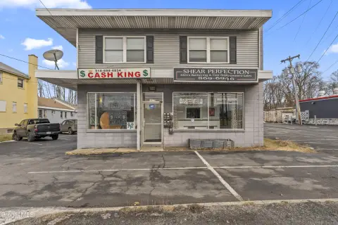 Mixed-Use Property with Income Potential