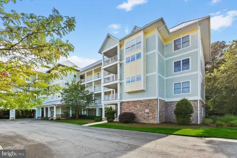 Renovated Residential Income Condominium