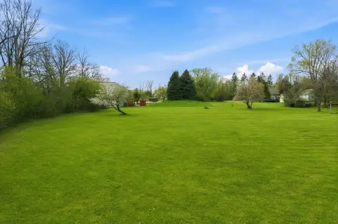 Spacious Lot in Milwaukee, WI