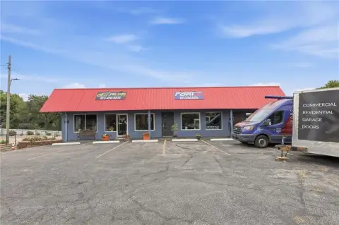 Renovated Flex Space with Shop
