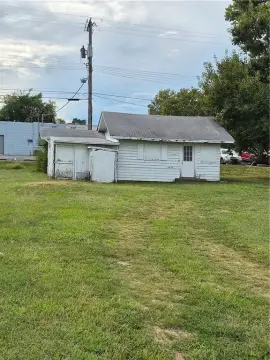CZ-Zoned Commercial Land