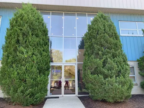 Multi-Story Professional Office Suites