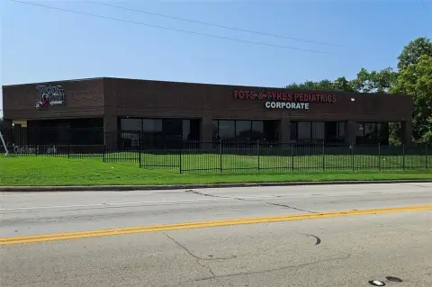 Versatile Office Space Near I-30