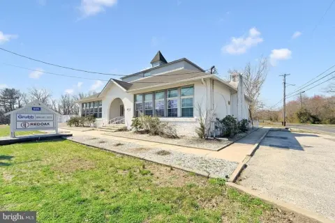 Hammonton Office & Warehouse Opportunity