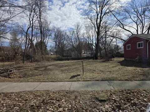 Lansing Buildable Vacant Land