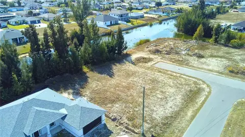 Waterfront Lot on Hermosa Canal
