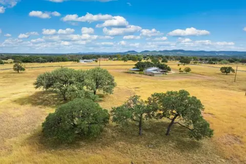 Medina, Texas Acreage for Sale