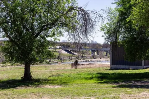 Kerrville Lot Near Amenities