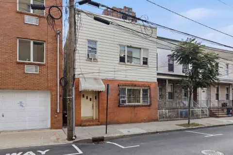 Duplex with Two Three-Bedroom Units