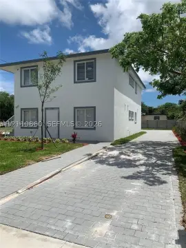 2-Unit Duplex with Private Laundry