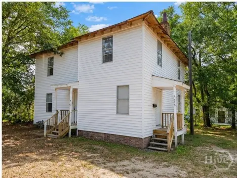 Savannah Duplex on Corner Lot