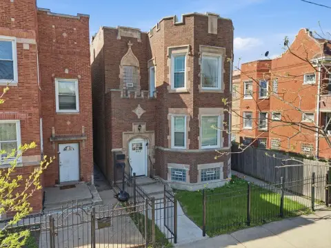 Reimagined Oversized Chicago Multi-Unit Property