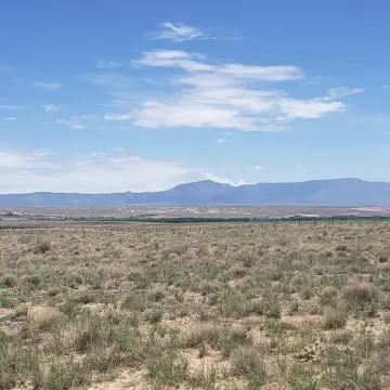 Land with 360-Degree Views