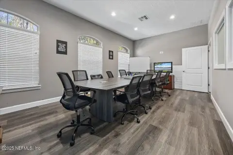 Renovated Office Condo in Jacksonville