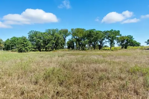 30 Acres of Land in Lipan