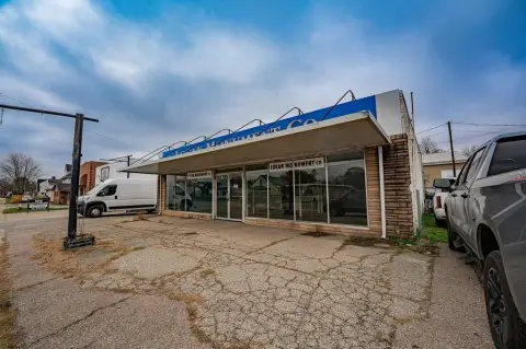 High-Traffic Commercial Property in Chillicothe