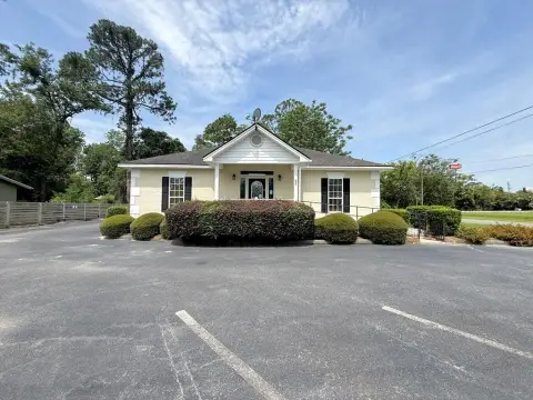 Flexible Corner Lot Retail Space